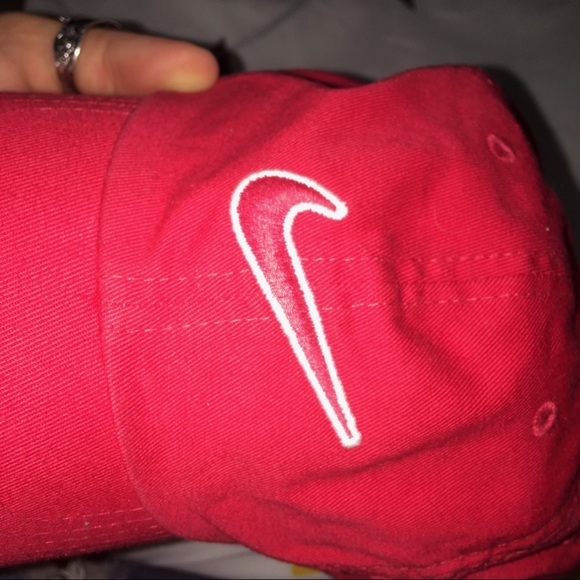 Nike Accessories - NIKE BASEBALL CAP Nike Accessories - NIKE BASEBALL CAP